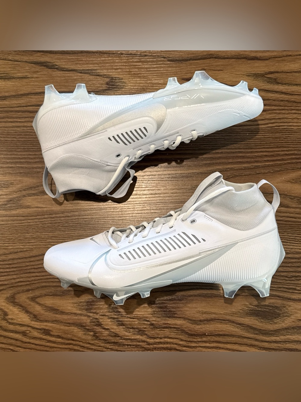 Size 12.5 Nike Vapor Edge Pro 360 2 White/Silver Football Cleats DA5456-100 NEW